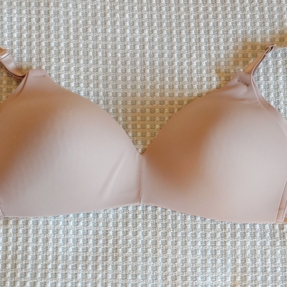 Warner’s No Side Effects Wireless T-shirt Bra 36B Toasted Almond - NWOT